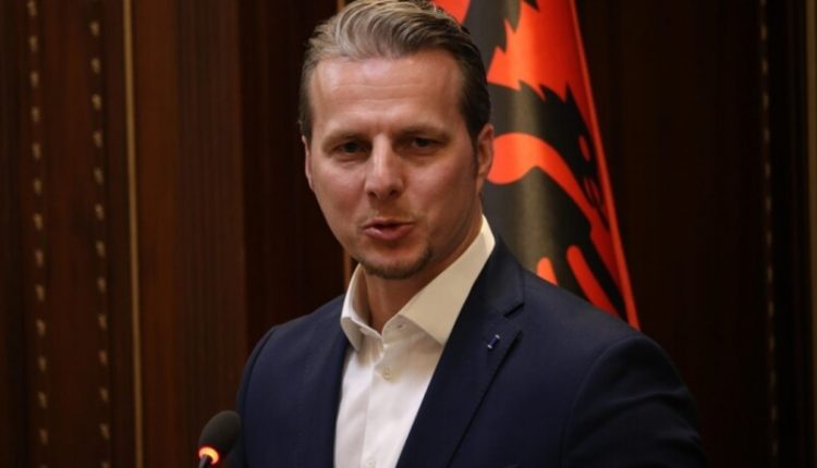 Arifi akuzon Kurtin se po i përçan shqiptarët e Luginës së Preshevës