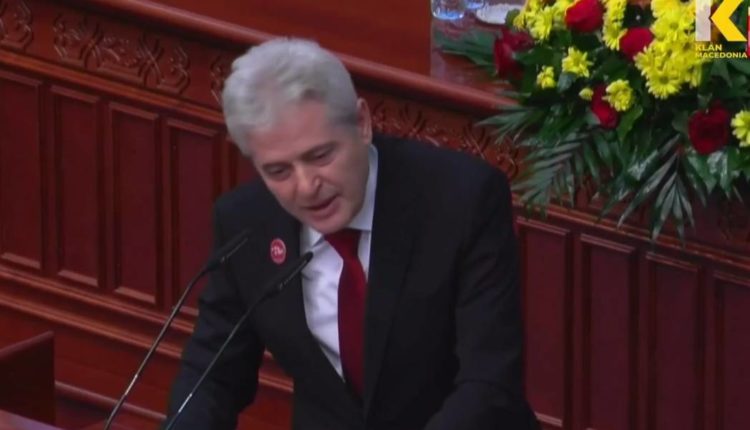 Ahmeti: Marrëveshja paqësore e Ohrit na bëri dalëzotës dhe krenarë në vendin tonë (VIDEO)