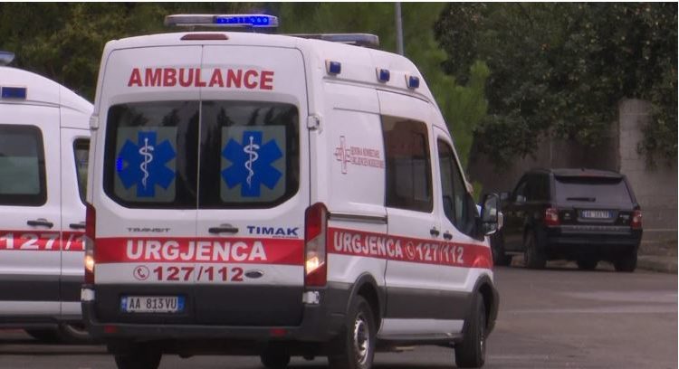 Kishte humbur kontaktet me familjarët, gjendet i pajetë i moshuari në Korçë