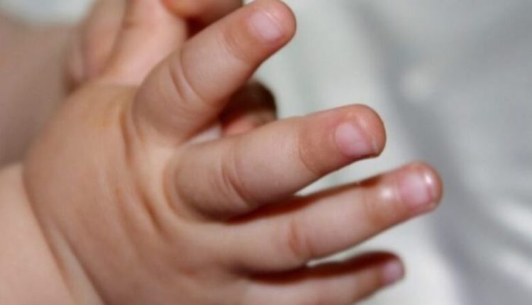 Foshnja e parë në Spitalin e Strugës në vitin 2024 është djalë