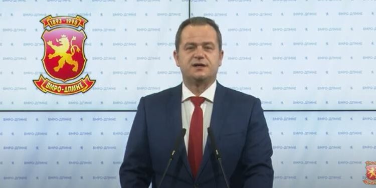 VMRO: Drejtori i Agjencisë së Inteligjencës dhe zëvendëskryeministri u mundësuan grave që të marrin grante prej 620 mijë euro!?