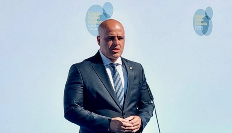 Kovaçevski: Në të gjitha shtëpitë ku festohet Buzmi le të sjellë shëndet të mirë dhe le t’i bashkojë familjet