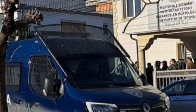 Tensione në Myftininë e Tetovës, prezente edhe policia