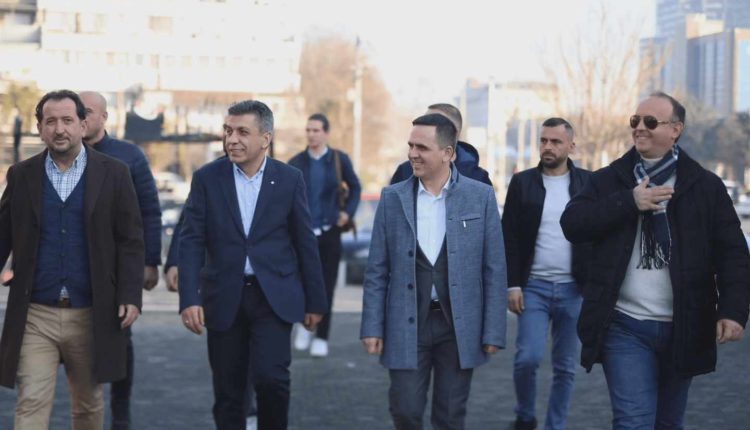 Tre liderët e LEN-it dhe Bekim Qoku  nisen drejtë  Amerikës