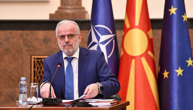 Xhaferi: Nuk më frustron veprimi i opozitës shqiptare për kryeministin e parë shqiptar