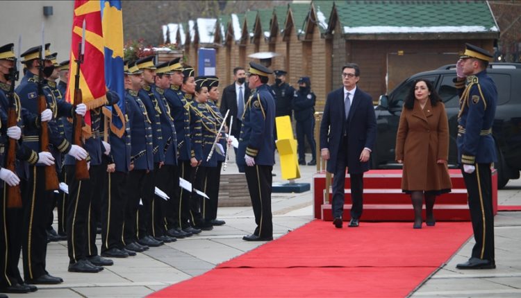 Pendarovski sot për vizitë në Kosovë, do të pritet nga Osmani