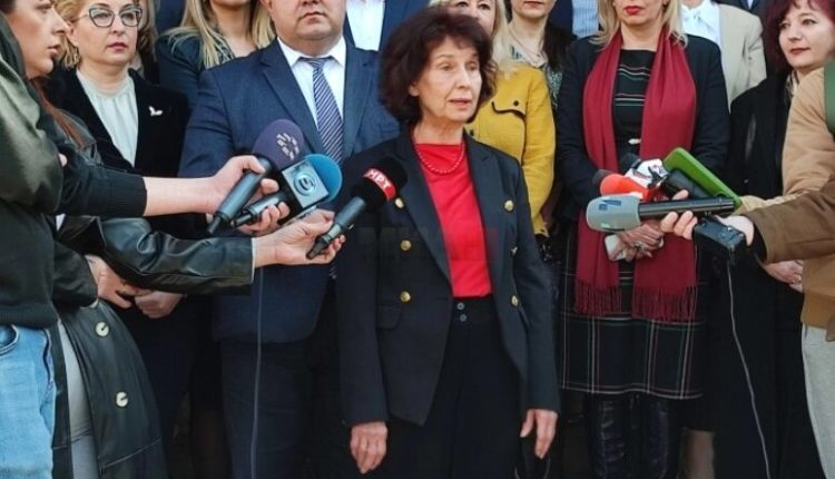 Siljanovska-Davkova: Është koha për dimension femëror në politikë