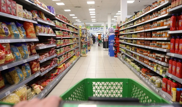 Gjalpë, salçiçe, lëngje për fëmijë dhe akullore, janë disa prej produkteve të tërhequra për shkak të sigurisë