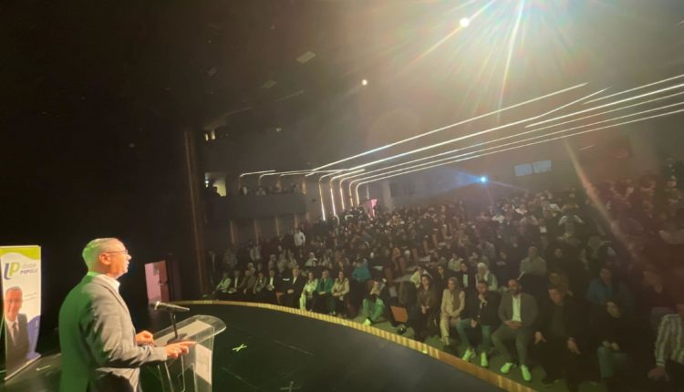 “Lëvizja Populli” i Zejdit zgjodhi kryetarin e forumit rinor (FOTO)