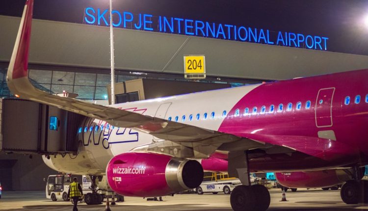 Një shtetas i Norvegjisë kapet me 185 mijë kruna në Aeroportin e Shkupit