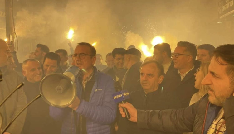 Taravari: Aktivistë të ASH-së po tentohet që të frikësohen, por 8 maji është shumë afër!