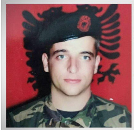 Ish-diplomatëve maqedonas u pengon fakti se ambasadori i Maqedonisë në Zvicër ka qenë pjesë e UÇK-së