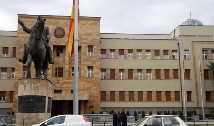 Mickoski thotë se duhet të injorohet ideja e Ahmetit për president dhe zëvendës president të zgjedhur nga Kuvendi