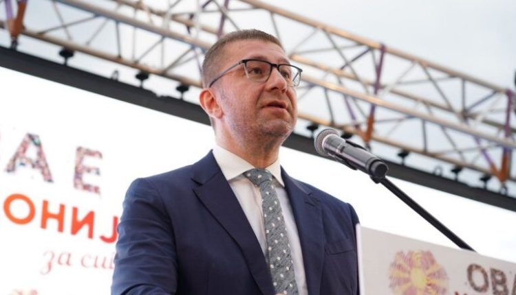 Mickoski: Përfundimi i autostradës Kërçovë-Ohër deri në vitin 2026