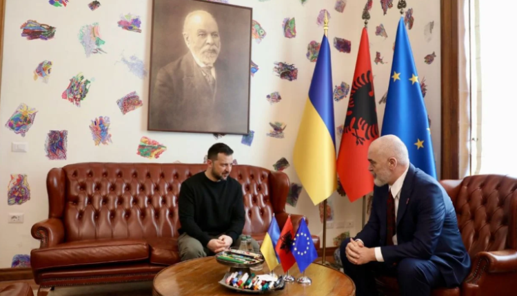 Kjo është dhurata që Rama ia bëri Zelenskyt