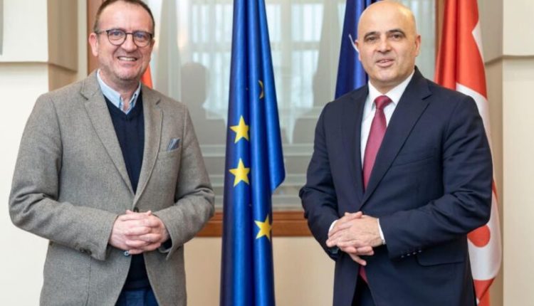 Kovaçevski takoi Taravarin: Folëm për dinamikën e punës në periudhën e ardhshme