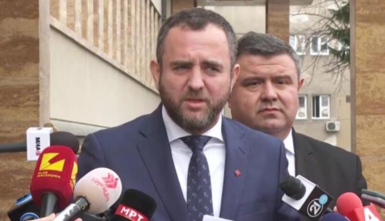 Toshkovski: BE-ja nuk do të bëjë probleme për udhëtim me pasaporta me emrin e vjetër kushtetues