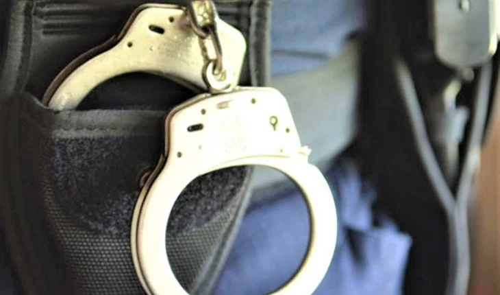 Arrestohet kontrabandisti i migrantëve në pikën e pagesës rrugore Demir Kapi