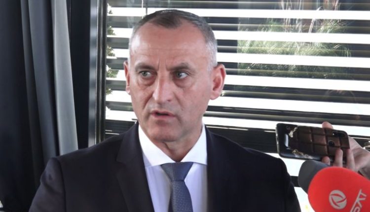 Mexhiti: Nuk do të lejojmë denigrimin e mantelit të bardhë