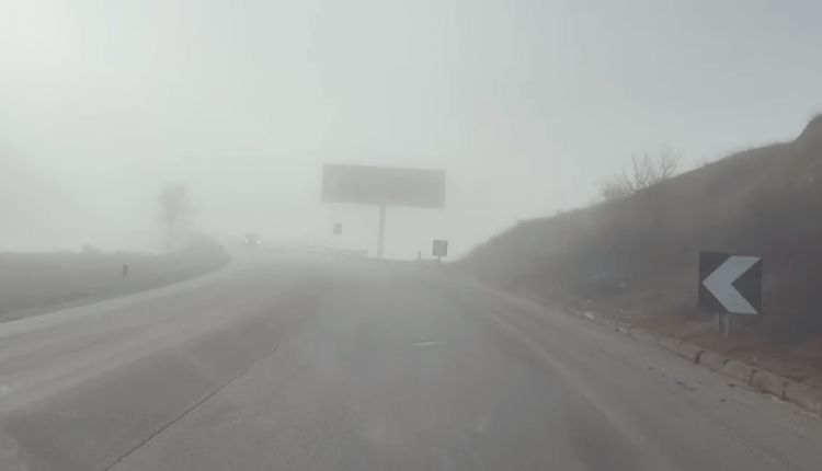 Mjegull në rrugët Lisec – Kodra e Diellit