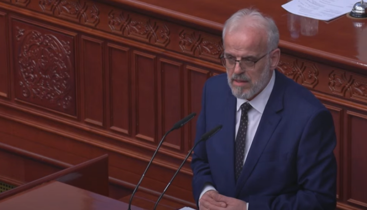 Talat Xhaferi: Shkarkimi i Mexhitit dhe Aliut nuk ka të bëje me punën e tyre profesionale!