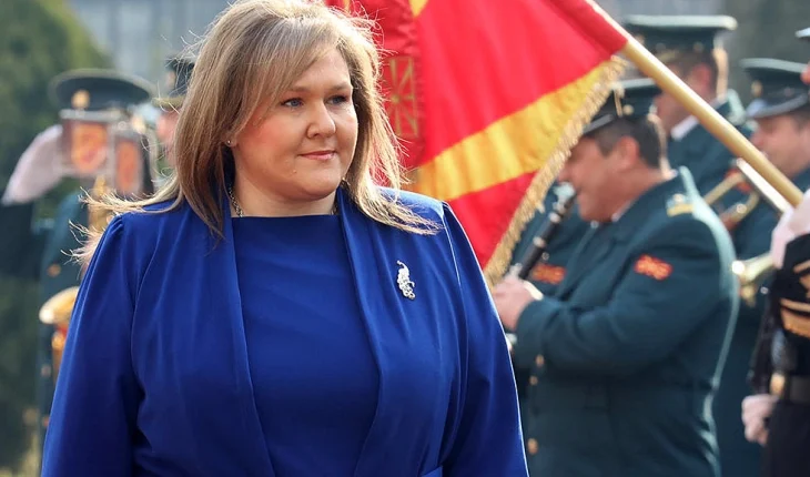 Petrovska: Ligji për të punësuarit në mbrojtje do t’i motivojë edhe më shumë punëtorët, do të ishte miratuar shumë më herët po të mos ishin bllokadat e opozitës