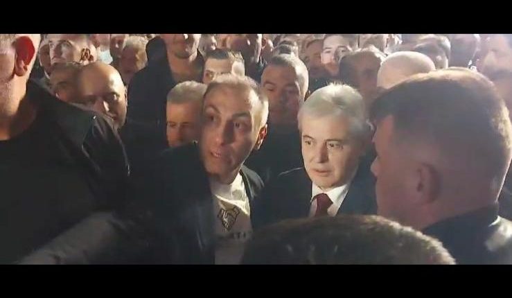 Ali Ahmeti prijësi që bëri bashkë të gjithë për një front për Europë (VIDEO)