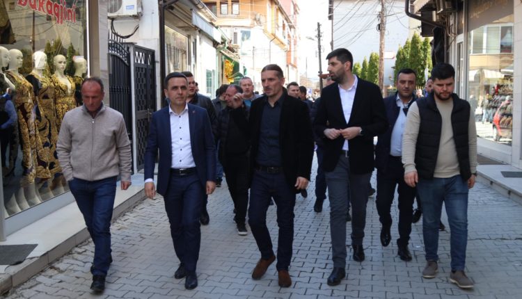 Në prag zgjedhjesh, Kasami premton ndërtimin e rrugës së butiqeve