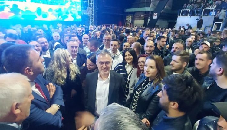 Deputetët e ASH-së- Po Europës Jo Rusisë