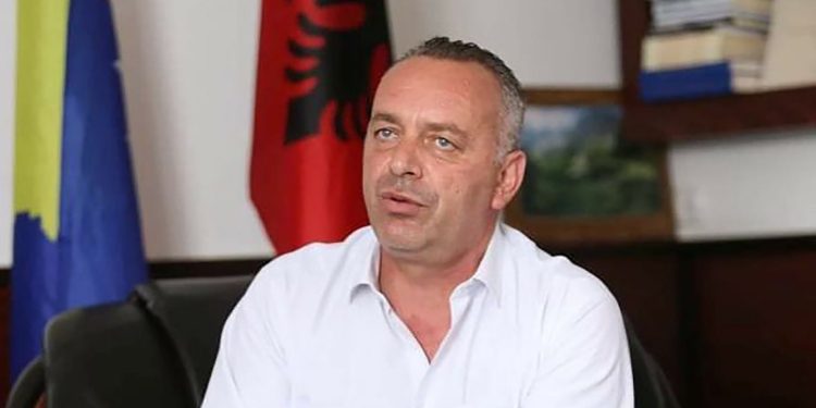 Ramosaj: Vendimi për Manastirin e Deçanit u zbatua sot nga Agjencioni Kadastral me urdhëresë të Kurtit