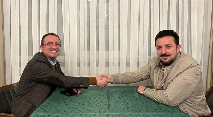 Ish-myftiu i Strugës i bashkohet ASH-së