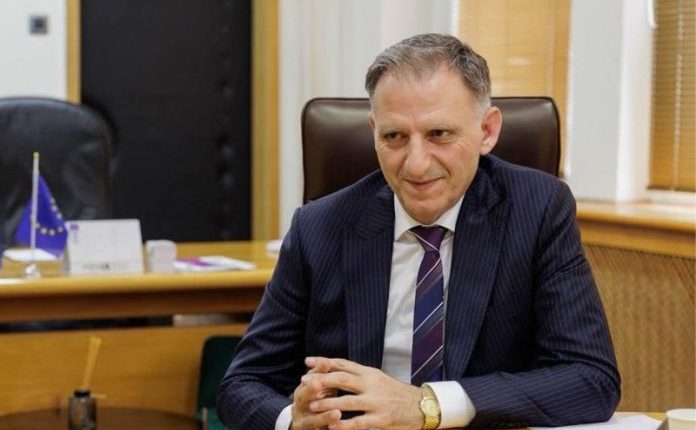 Demiri: Dhuruesit e gjakut janë njerëz me zemër të madhe që e japin gjakun aty ku është më i nevojshëm