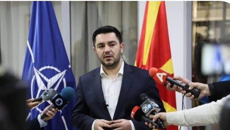 Bekteshi: Lideri Ali Ahmeti është i pa kontestueshëm, në mënyrë ekipore çdo herë shënon fitore