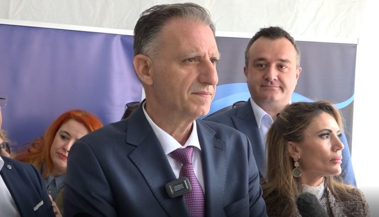 Demiri: Fëmijët e pavaksinuar të mos pranohen në kopshte