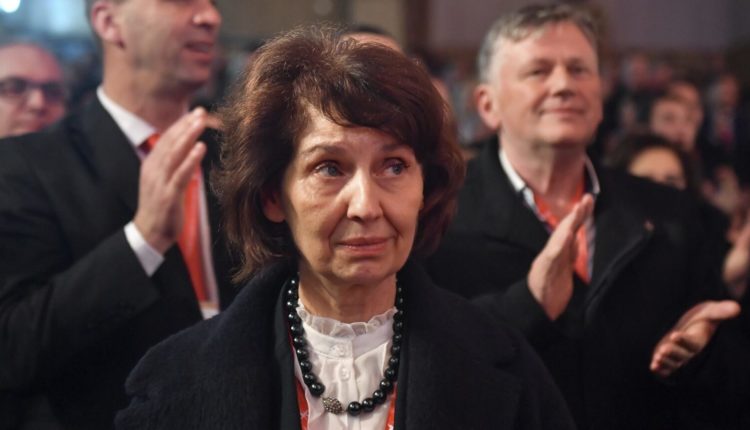 Kandidatja e VMRO-së për presidente, Siljanovska-Davkova: Propozoj tribunal ndërkombëtar për luftën e vitit 2001
