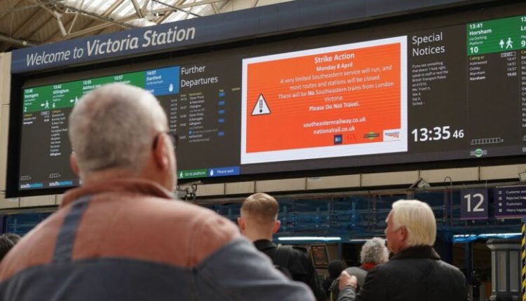 Transporti hekurudhor në grevë, kaos në udhëtimin e qytetarëve në Britani