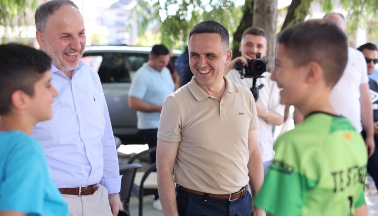 Zhelina, Leshnica dhe Strimnica i dhanë shuplakë Kasamit, Azizit dhe Sejdiut (FOTO)