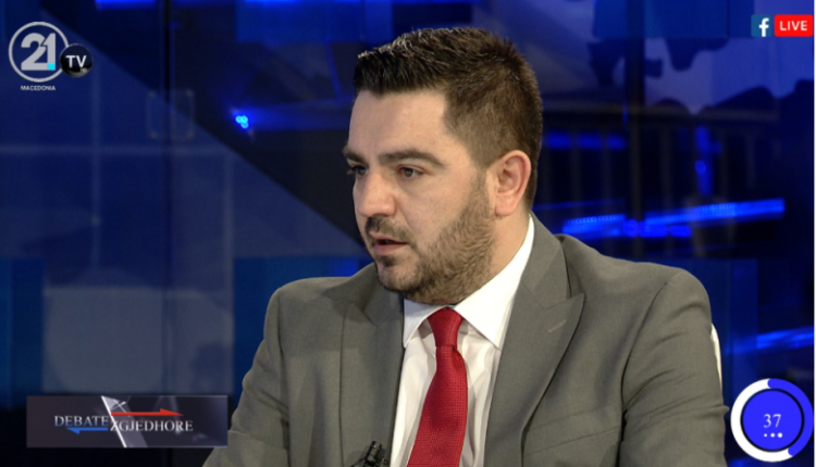 Bekteshi: E ka thënë Mexhiti, për çështjet e kombit mos u matni me Ali Ahmetin