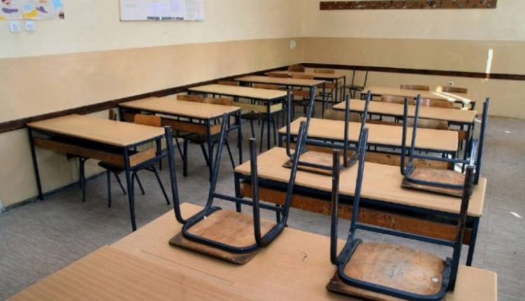 Numri i shkollave fillore në rënie, 15 shkolla të mbyllura