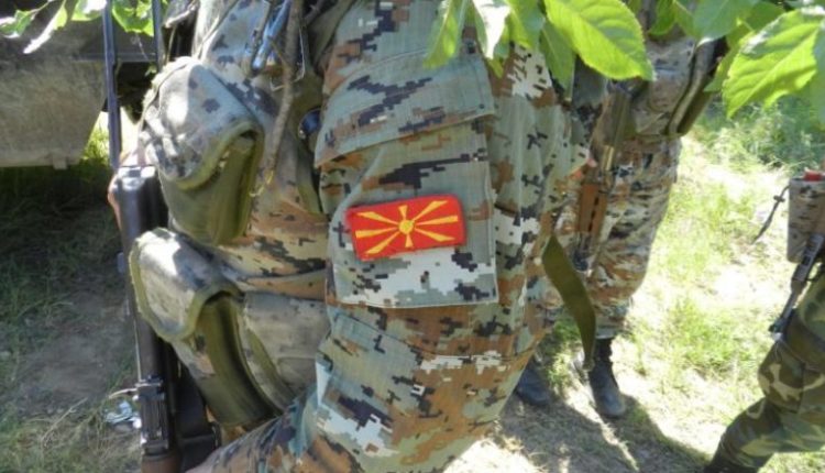 Ushtria e Maqedonisë ka më pak gra ushtare profesioniste në krahasim me vendet e rajonit