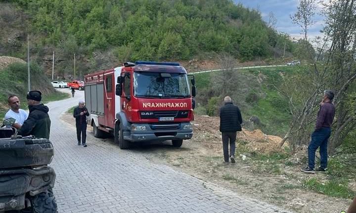 Vetura bie në humnerë në një fshat të Tetovës, një person i vdekur