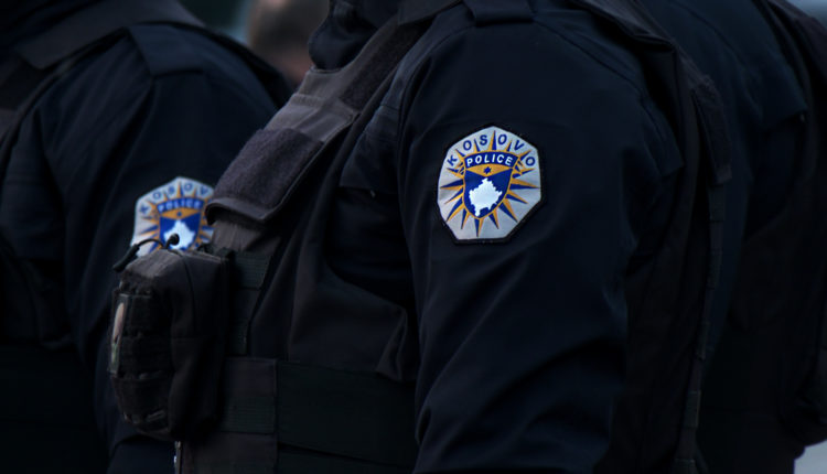 Një person dërgohet pa shenja jete në Spitalin e Prizrenit, policia nis hetimet