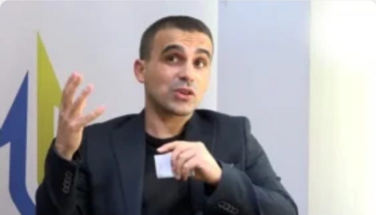 Jonuzi: Pas Albin Kurtit edhe Scholz përzihet në punët e brendshme të Maqedonisë!