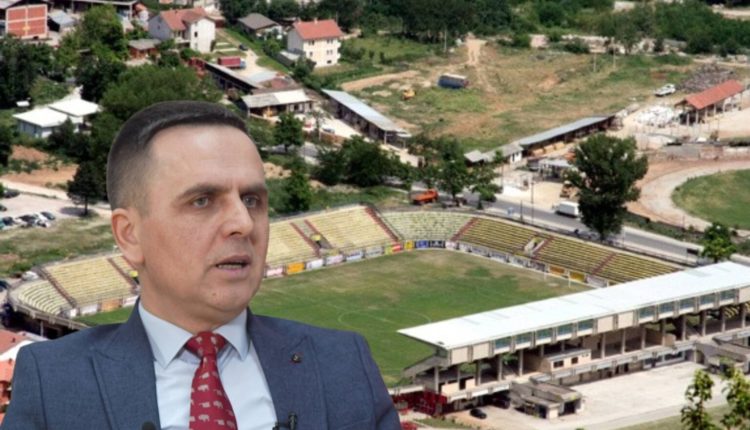Stadiumi/ Kasami po mashtron, prezanton projektin pa përzgjedhur mbikqyrës