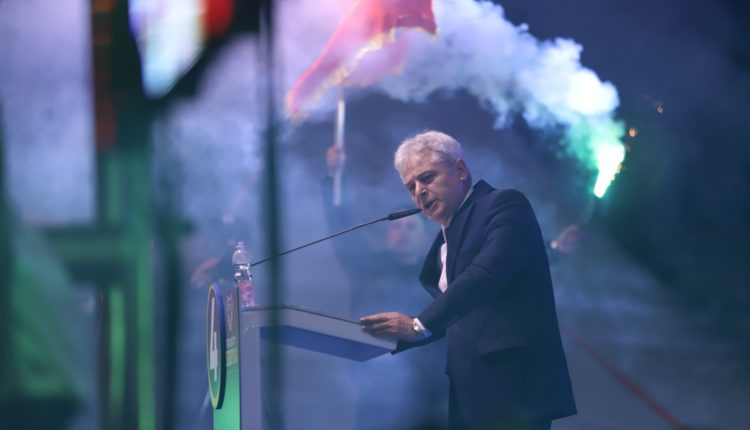 Ahmeti: Të mbrojmë tapinë tonë, të mos thyhemi në asnjë betejë! Më 24 prill dhe 8 maj është refendumi i fitores sonë… (VIDEO)