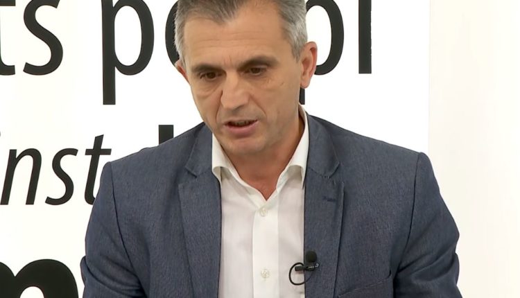 Hyseni: Tragjike që VLEN pa kushte pranon pushtet me VMRO-në, po tradhëtojnë votuesit e tyre!