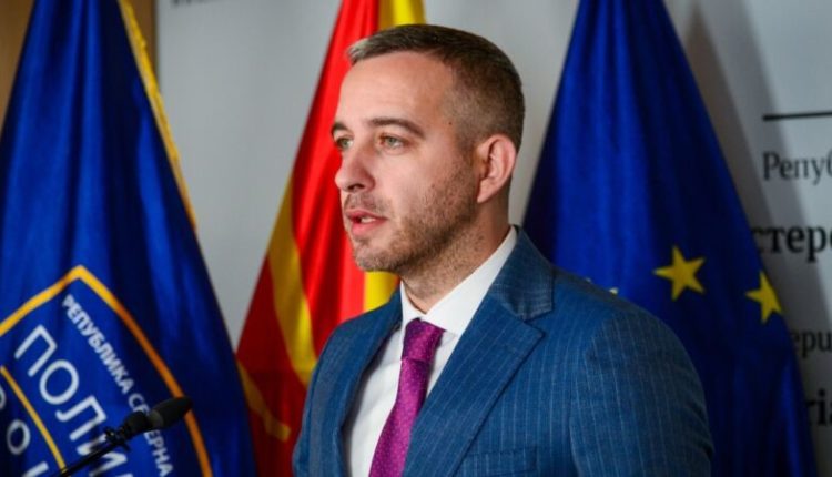 Bojmacaliev: Mbi 100 mijë qytetarë presin dokumentet e tyre personale, afati ligjor është shkelur