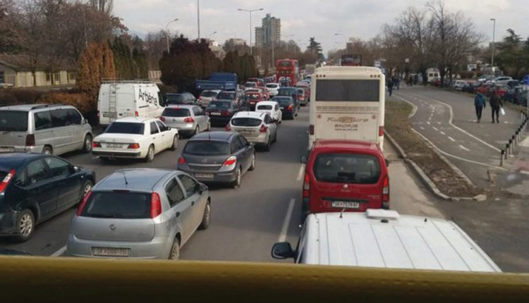 RMV, prej dje janë kthyer çmimet e vjetra të sigurimit për regjistrimin e automjeteve