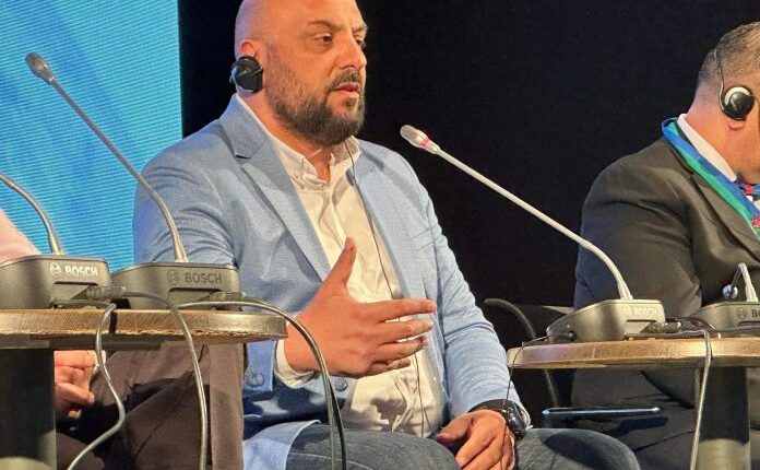 Dudush tregon si u sulmua