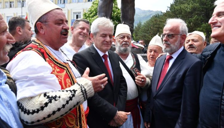Ahmeti : Amaneti i tyre është udhërrëfyesi ynë i përhershëm